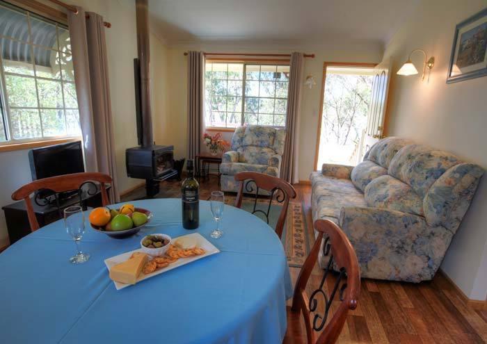 Accommodation Creek Cottages & Sundown View Suites Ballandean Quarto foto